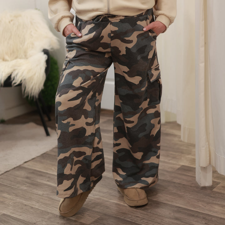 Camouflage Hose