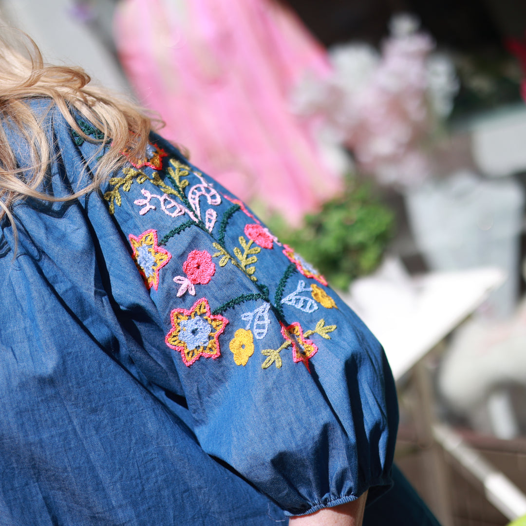 Bluse mit Blumen