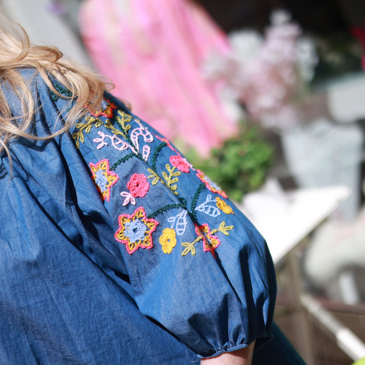 Bluse mit Blumen