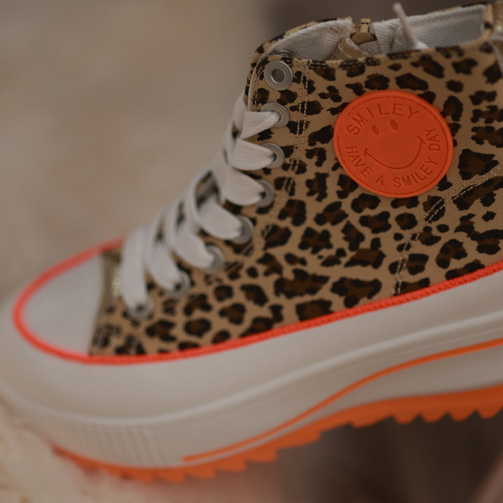 Sneaker mit hoher Sohle Leomuster neonfarben 