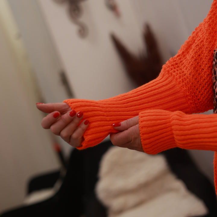 Pulli mit V -Auschnitt