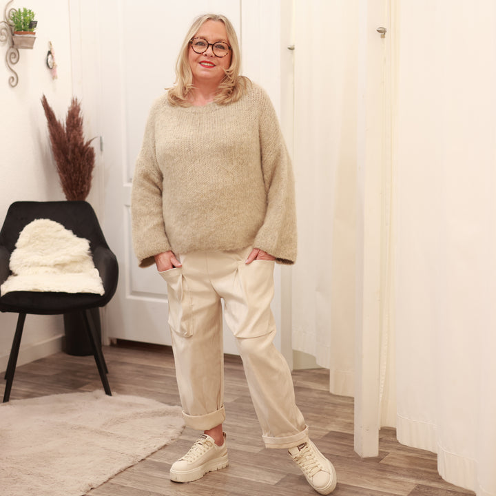 Strickpulli mit Rundhals