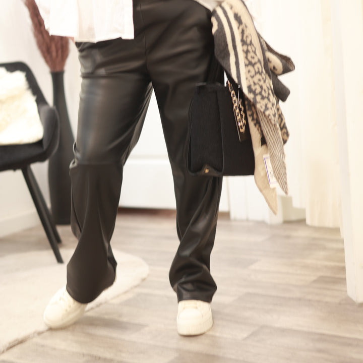 Kunstlederhose