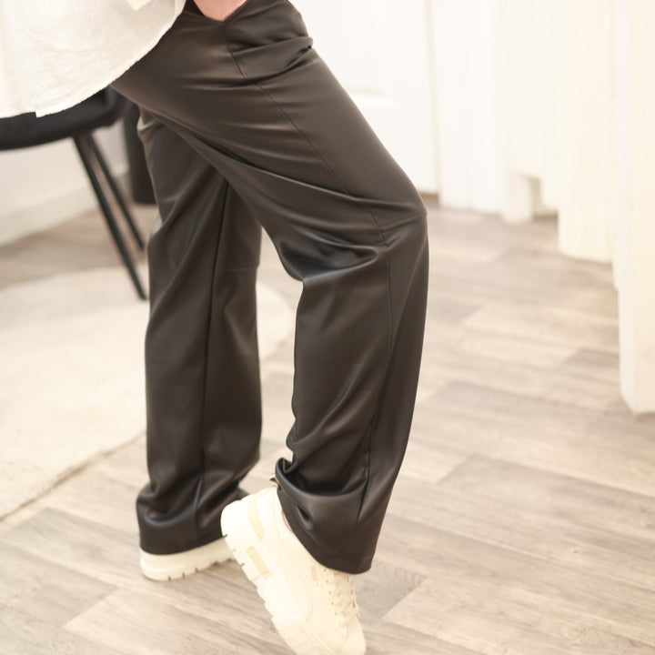 Kunstlederhose
