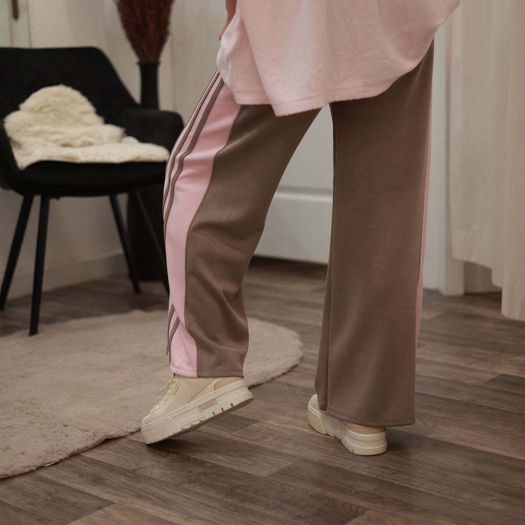 Stretchhose mit seitenstreifen