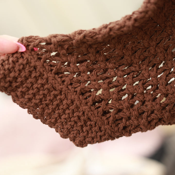 Lochstrickpulli