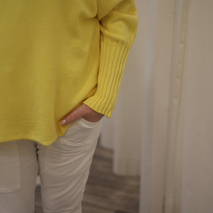 Pulli mit weitem Stehkragen strickpulli relaxshirt shirt buntes shirt Sweatshirt Rollkragen TRendstore miss mary trendige kleidung  grün weiss blau hellblau schlamm gelb hummer 