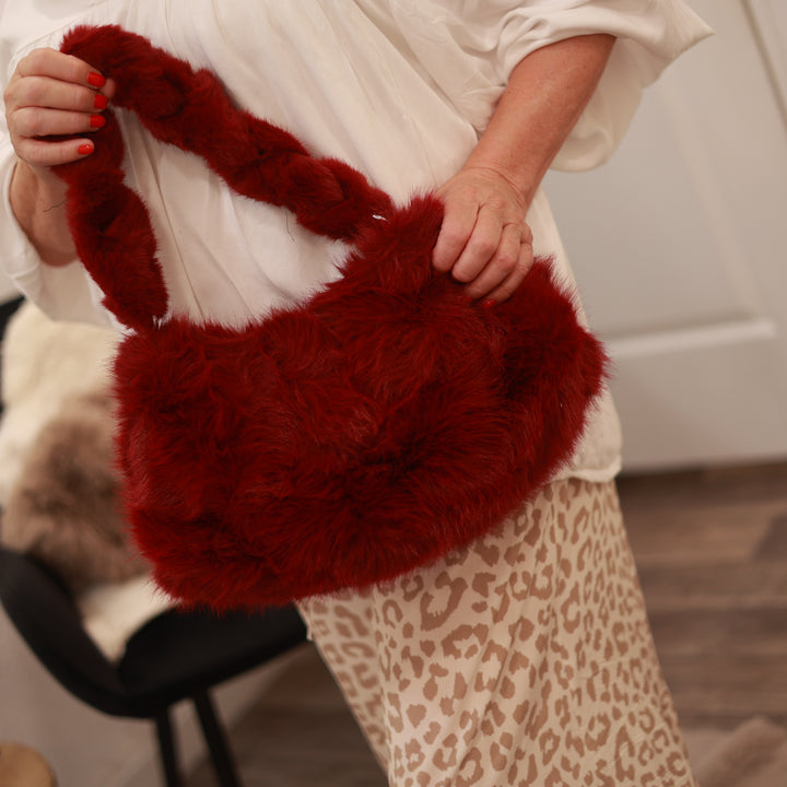 Kunstfelltasche