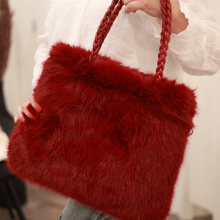 Kunstfelltasche