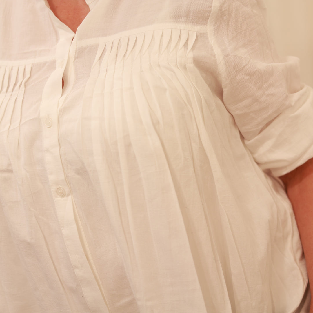 Bluse mit Biesenfalten