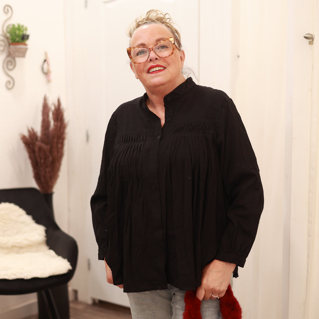 Bluse mit Biesenfalten