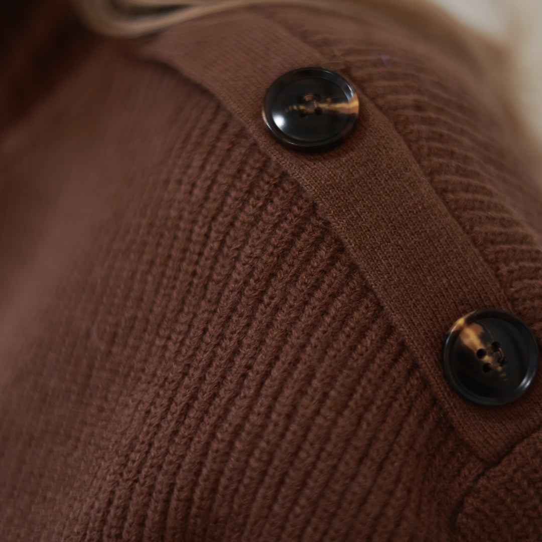 Pulli mit Stehkragen