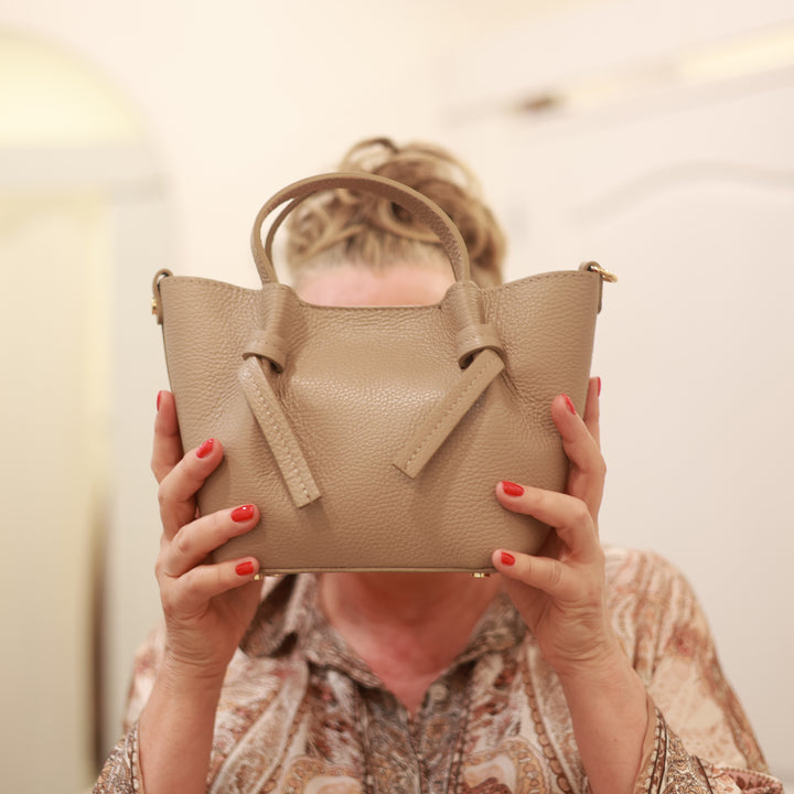 Leder Tasche