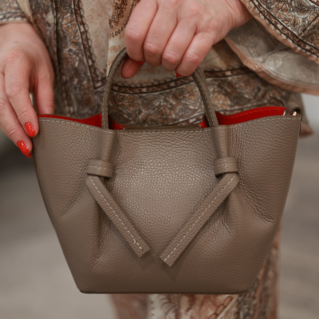 Leder Tasche