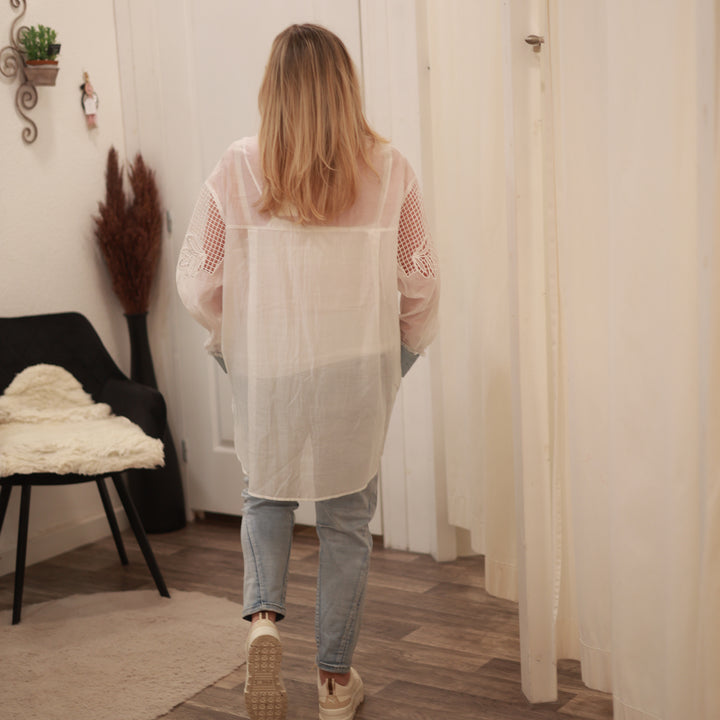 Bluse mit Stickerei