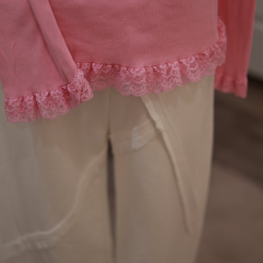 Rippenshirt mit Spitze