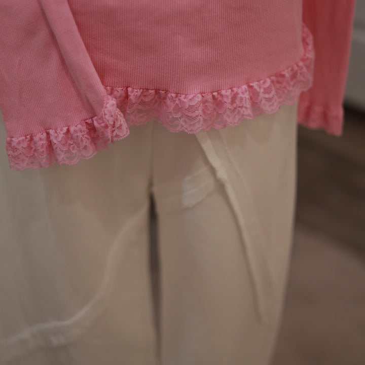 Rippenshirt mit Spitze