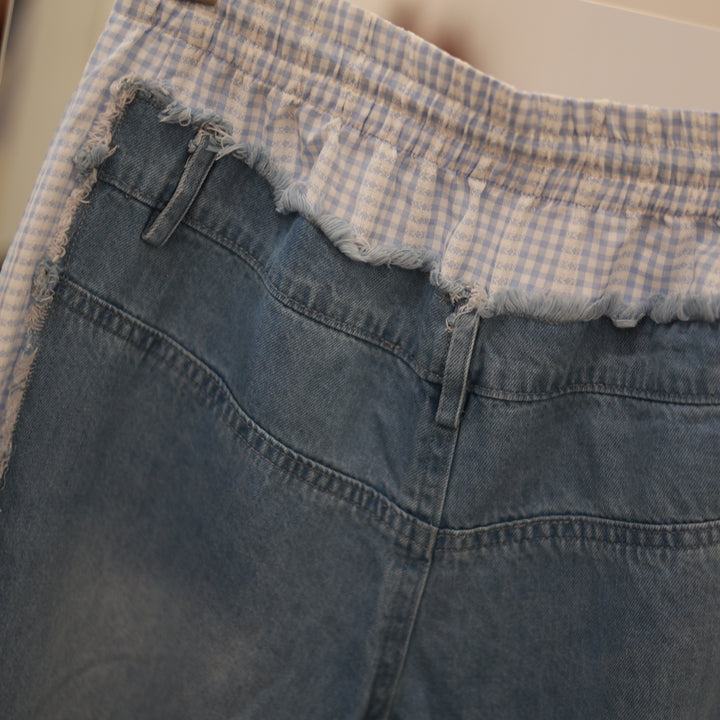 Jeans mit Seiteneinsatz