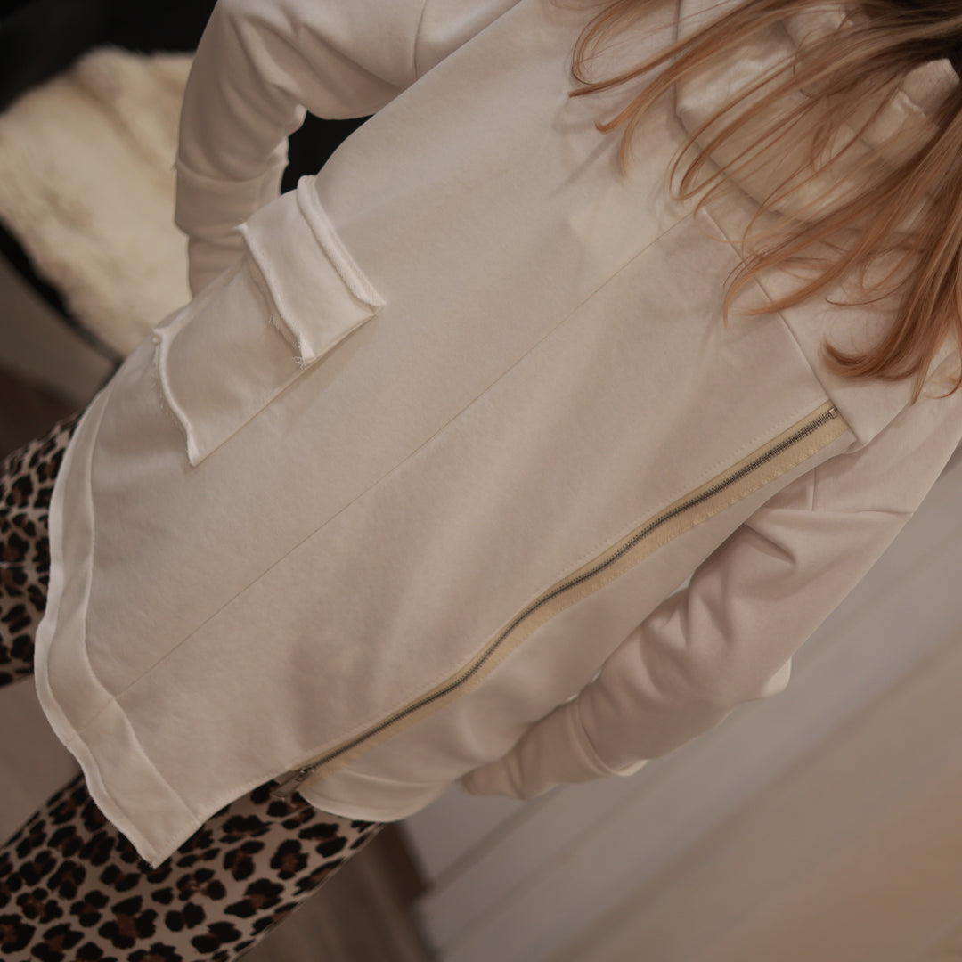 Sweatjacke mit Kaputze